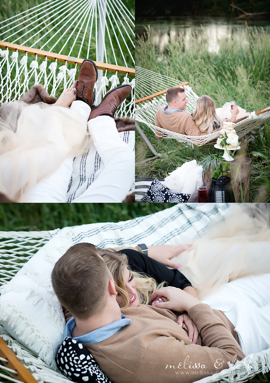 Kansas City Engagement Photographers | www.melissaandbeth.com